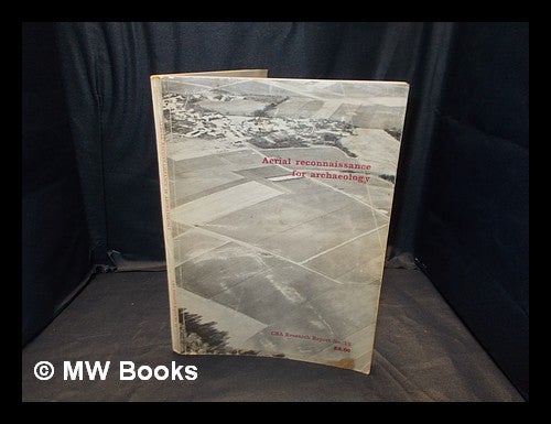 Item #348113 Aerial reconnaissance for archaeology / edited by D.R. Wilson. D. R. Wilson, David Raoul.